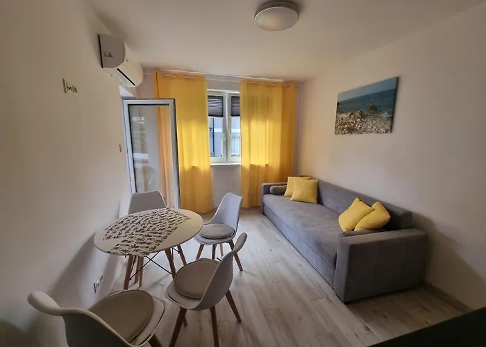 Szkuner Dębina Apartament *